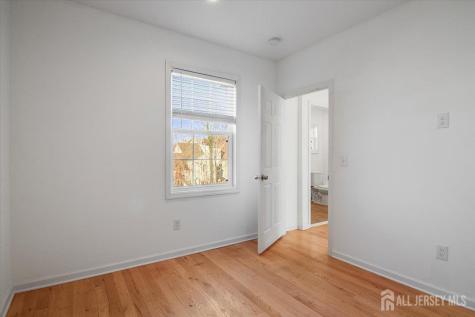 23 Carlton Street Edison NJ 08837