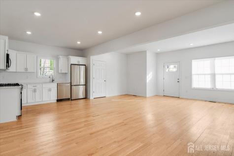 23 Carlton Street Edison NJ 08837