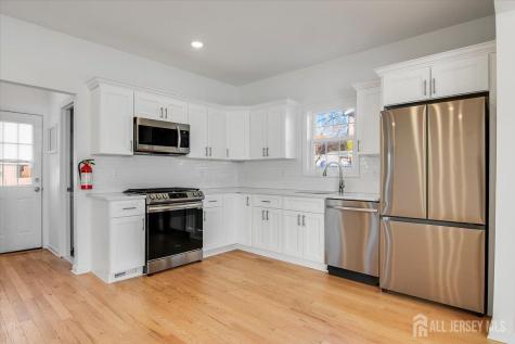 23 Carlton Street Edison NJ 08837