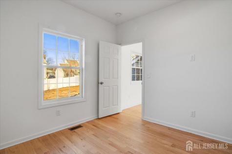 23 Carlton Street Edison NJ 08837