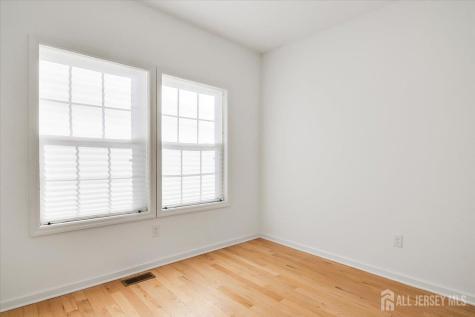 23 Carlton Street Edison NJ 08837