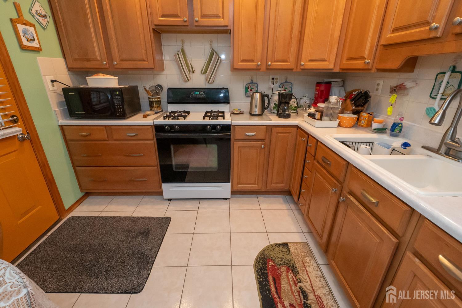 11-13-15 Mageira Street South River NJ 08882