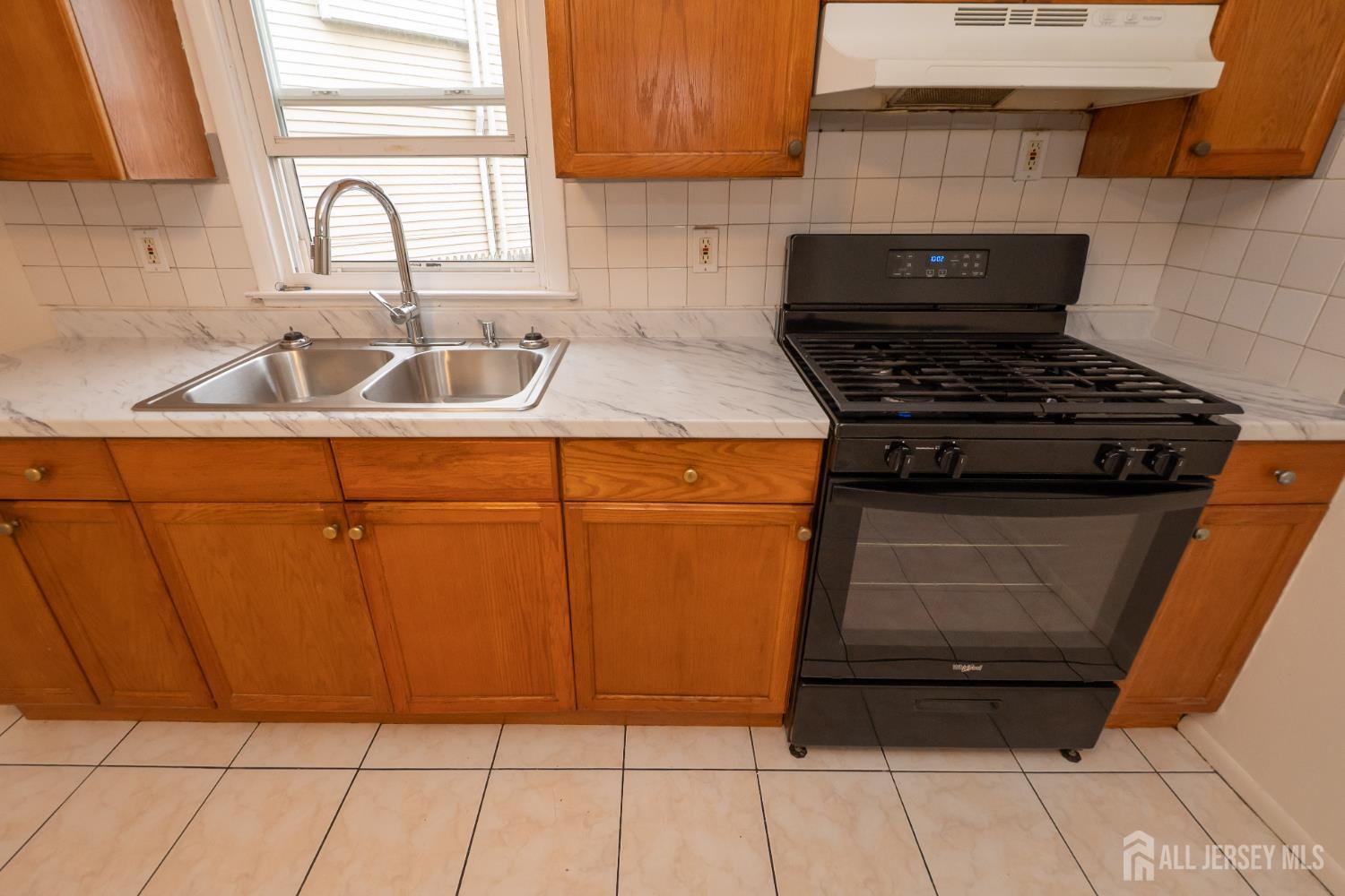 11-13-15 Mageira Street South River NJ 08882