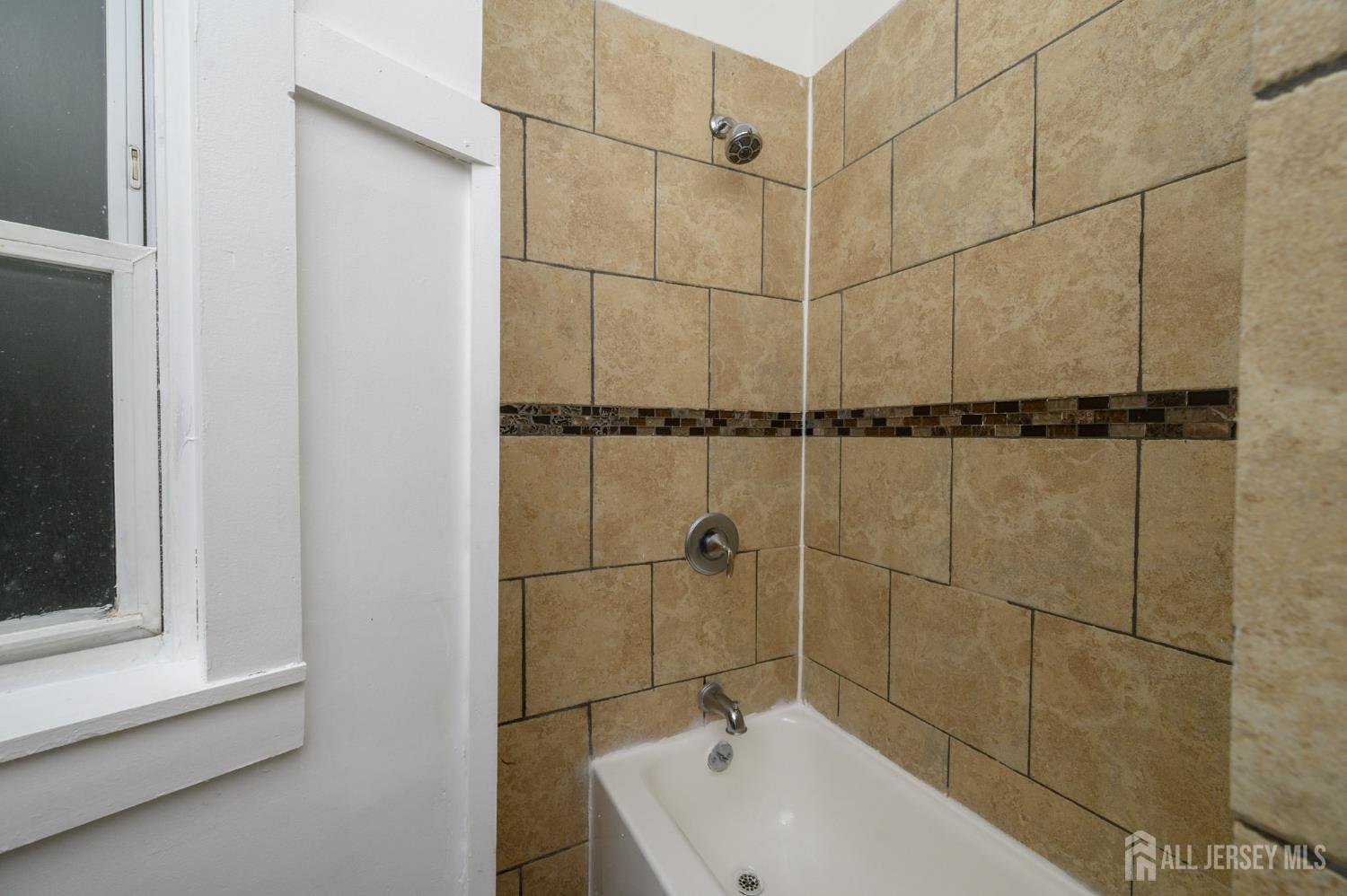 661 Kennedy Boulevard Bayonne NJ 07002