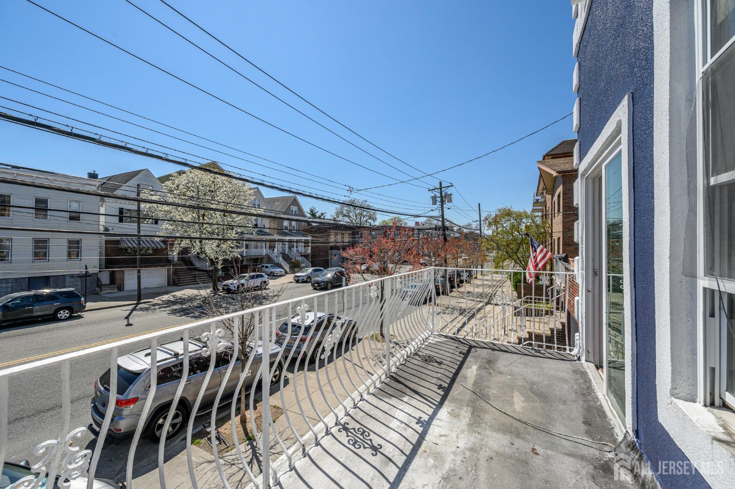 661 Kennedy Boulevard Bayonne NJ 07002