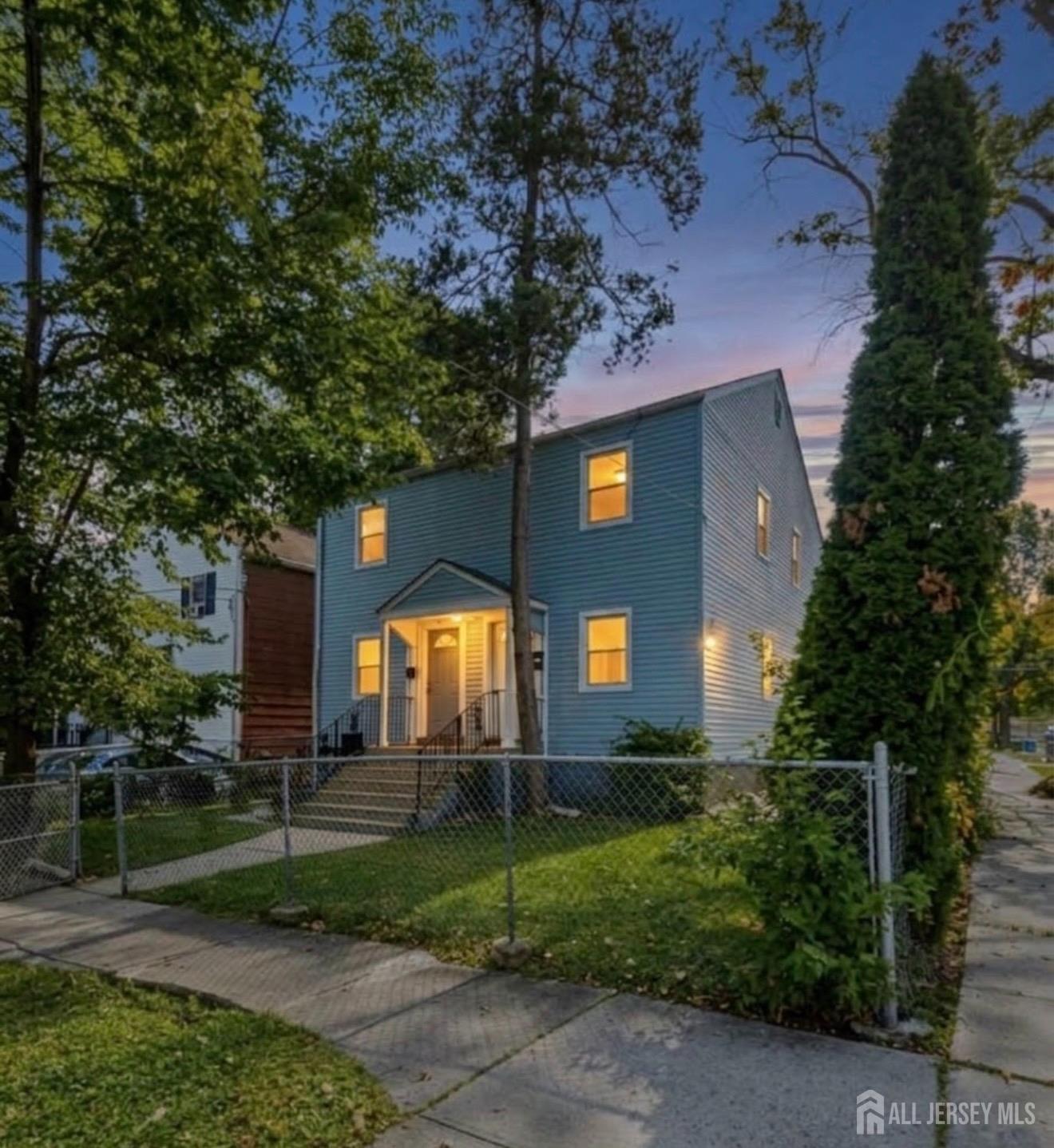 21-23 Evergreen Avenue Newark NJ 07114