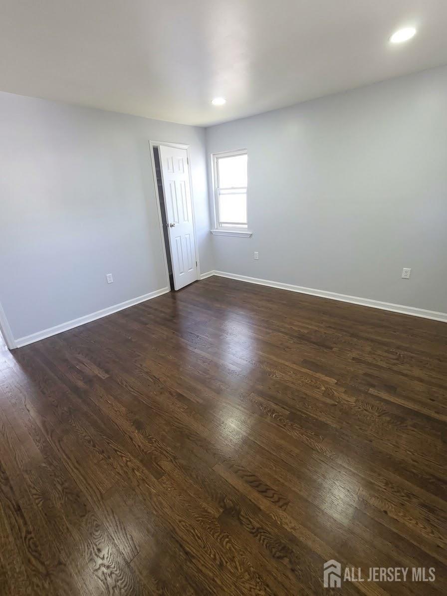 21-23 Evergreen Avenue Newark NJ 07114