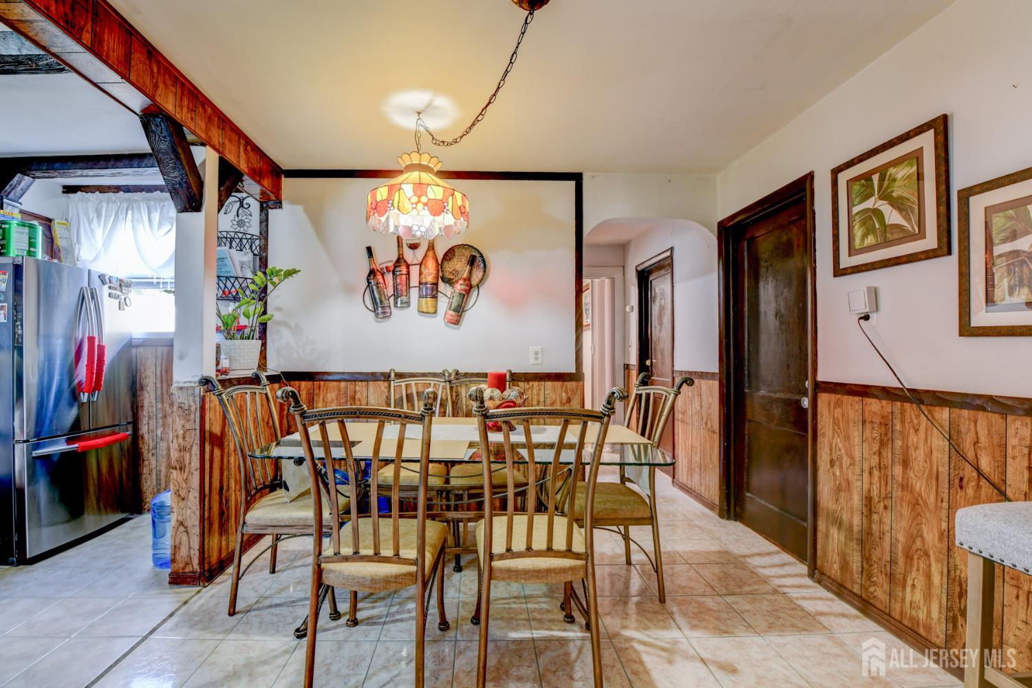 51 Jeanette Street Carteret NJ 07008