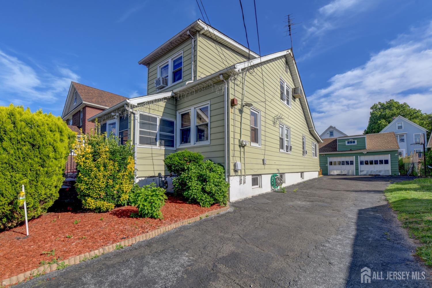 51 Jeanette Street Carteret NJ 07008