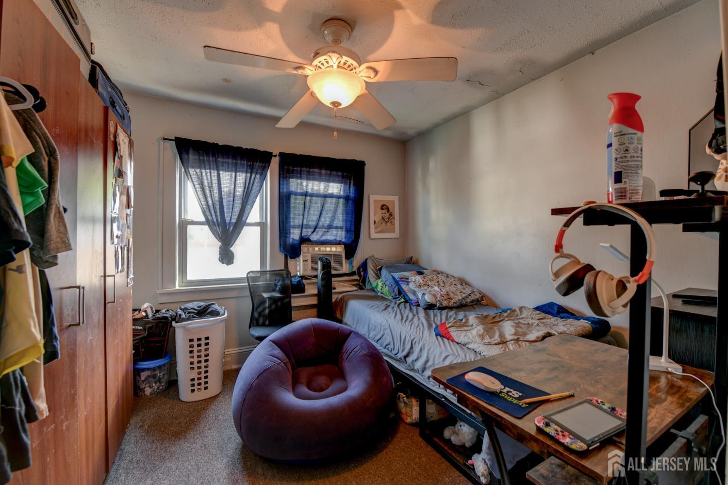 51 Jeanette Street Carteret NJ 07008