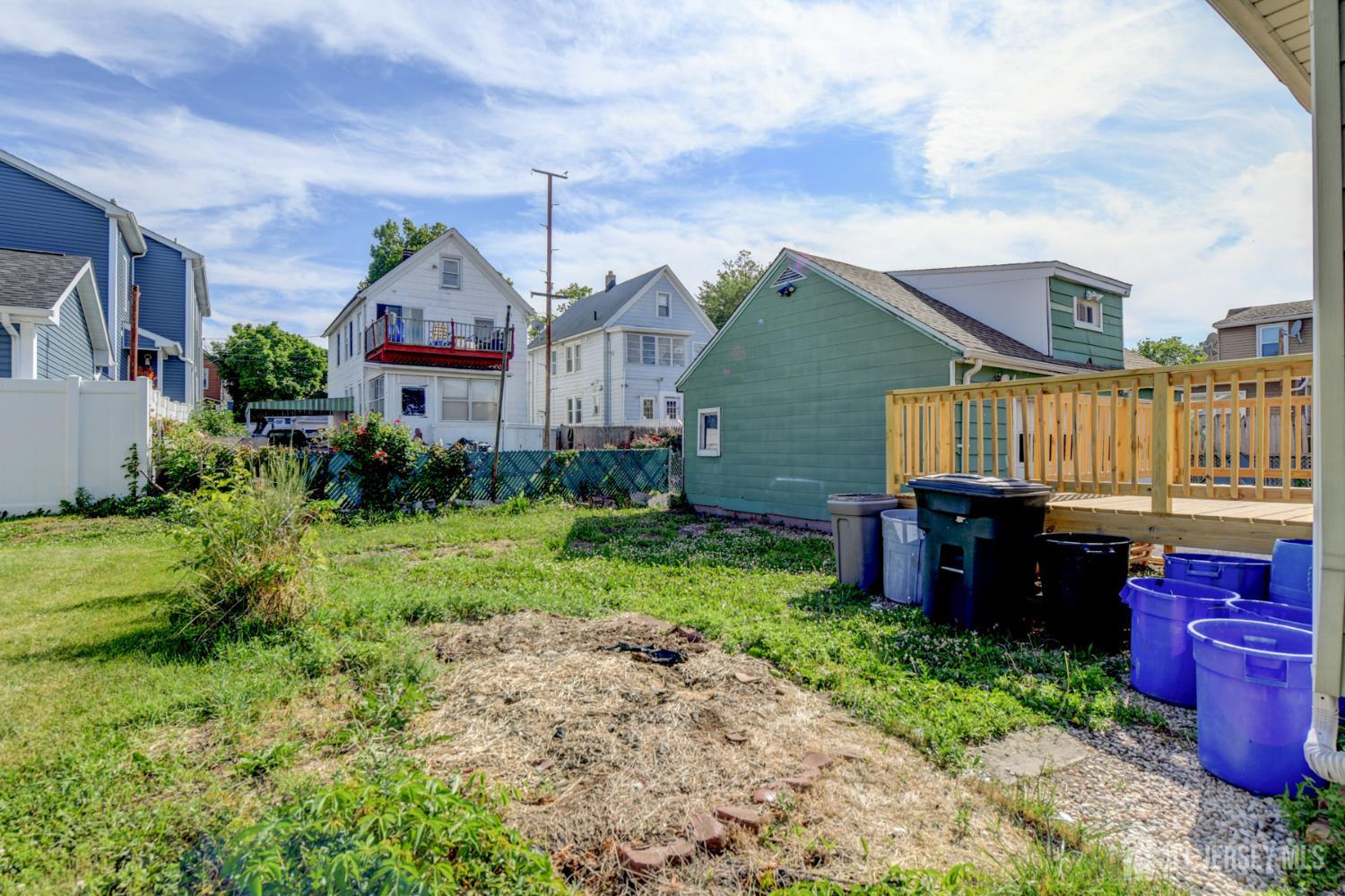 51 Jeanette Street Carteret NJ 07008