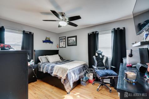 7 Myrtle Avenue Metuchen NJ 08840