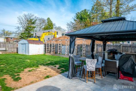 7 Myrtle Avenue Metuchen NJ 08840