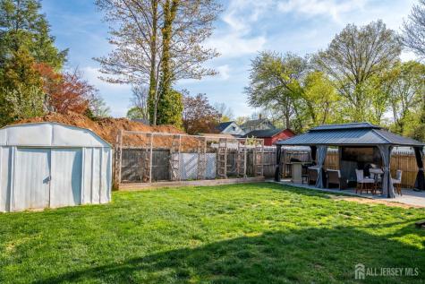 7 Myrtle Avenue Metuchen NJ 08840