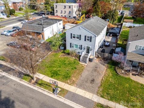 7 Myrtle Avenue Metuchen NJ 08840