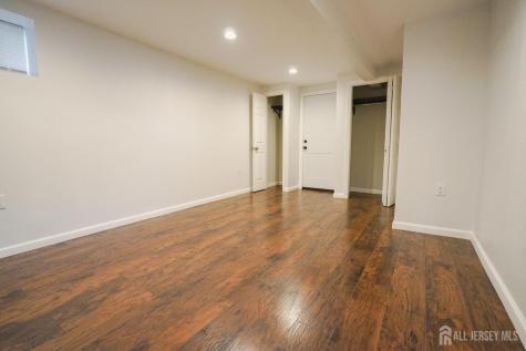 204 Baltimore Avenue Hillside NJ 07205