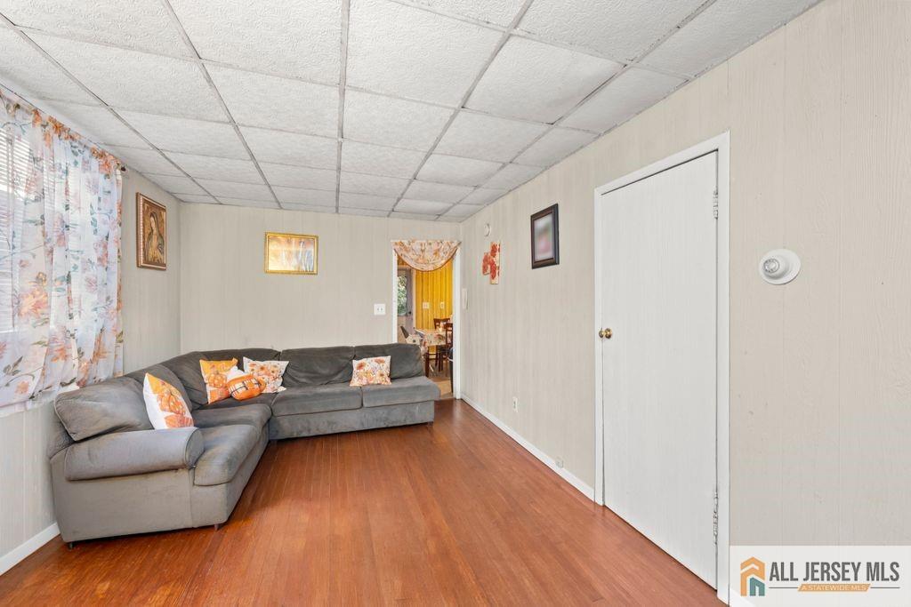 562 Jacques Street Perth Amboy NJ 08861