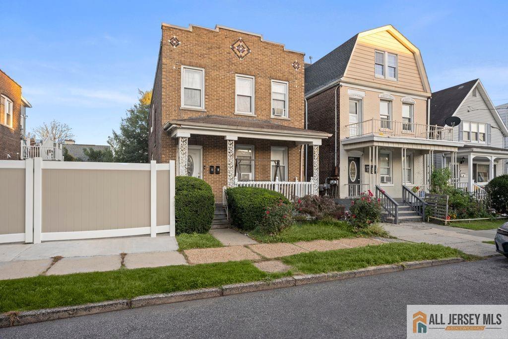 562 Jacques Street Perth Amboy NJ 08861