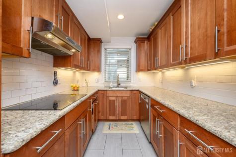 513 E Price Street E Linden NJ 07036