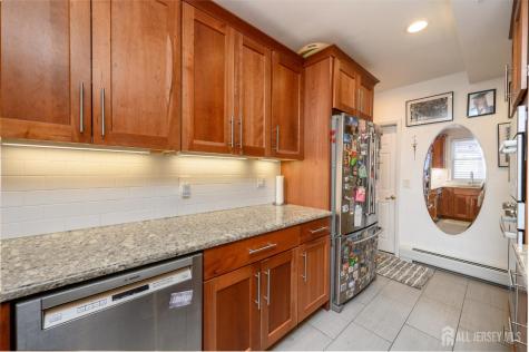 513 E Price Street E Linden NJ 07036