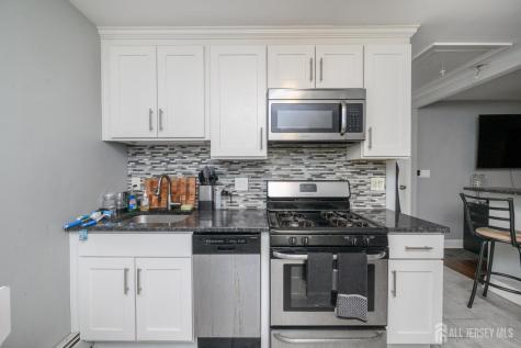 513 E Price Street E Linden NJ 07036