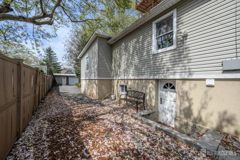 513 E Price Street E Linden NJ 07036