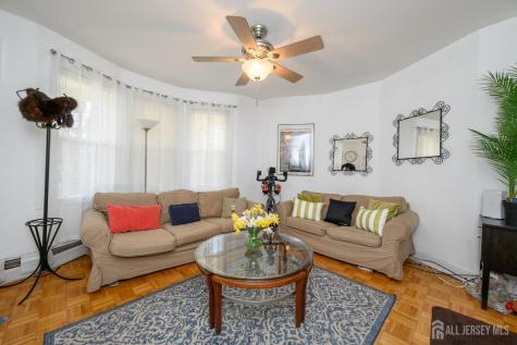 513 E Price Street E Linden NJ 07036