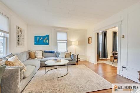 319 Harper Place Highland Park NJ 08904