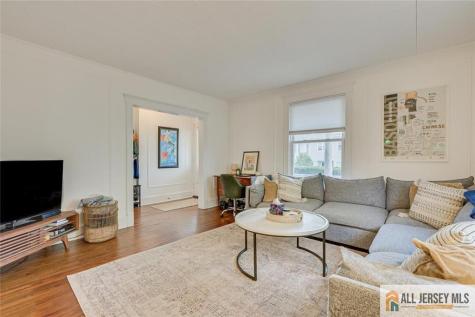 319 Harper Place Highland Park NJ 08904