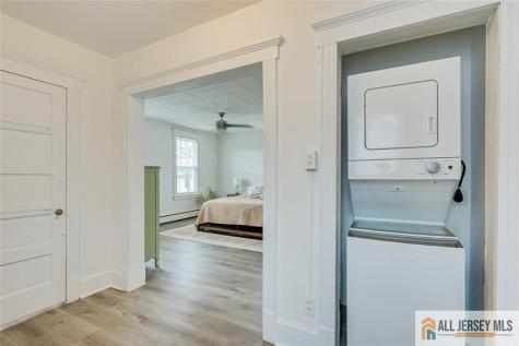 319 Harper Place Highland Park NJ 08904
