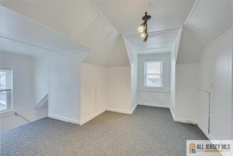 319 Harper Place Highland Park NJ 08904