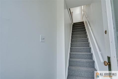 319 Harper Place Highland Park NJ 08904