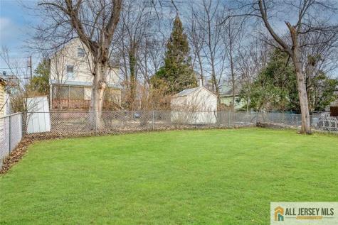 319 Harper Place Highland Park NJ 08904