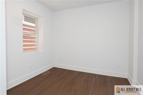 339 Crows Mill Road Fords NJ 08863