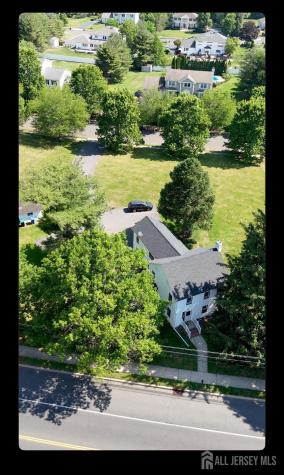 472 Buckelew Avenue Monroe NJ 08831