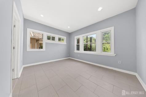 700-702 Park Avenue Elizabeth NJ 07208
