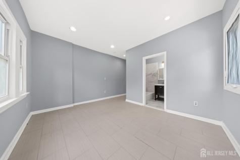 700-702 Park Avenue Elizabeth NJ 07208