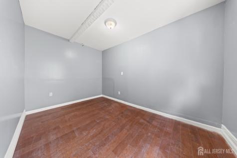 700-702 Park Avenue Elizabeth NJ 07208