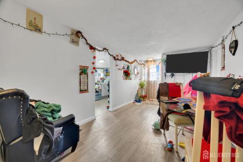 241 Orange Street Dunellen NJ 08812