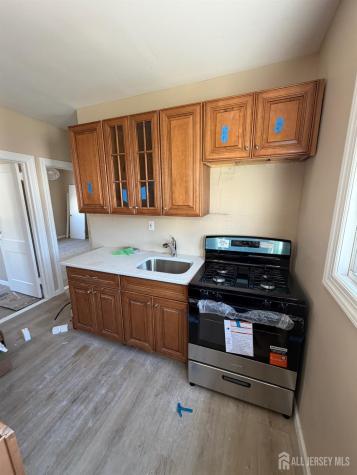 924 Monroe Avenue Elizabeth NJ 07201