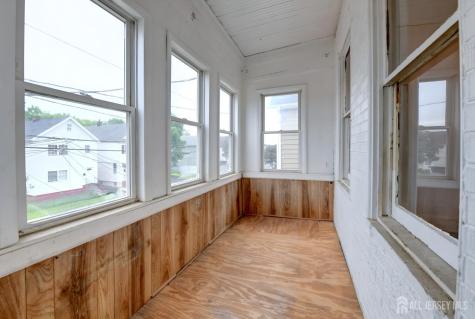 110 W 16 Street Linden NJ 07036