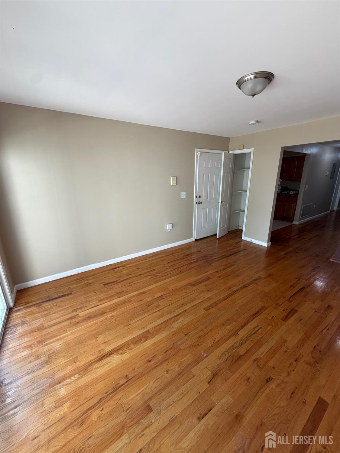 389 21st Street Irvington NJ 07111