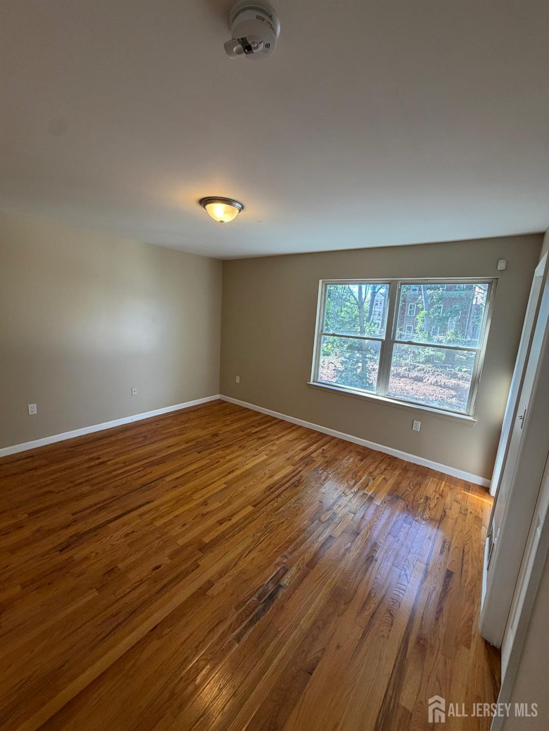 389 21st Street Irvington NJ 07111
