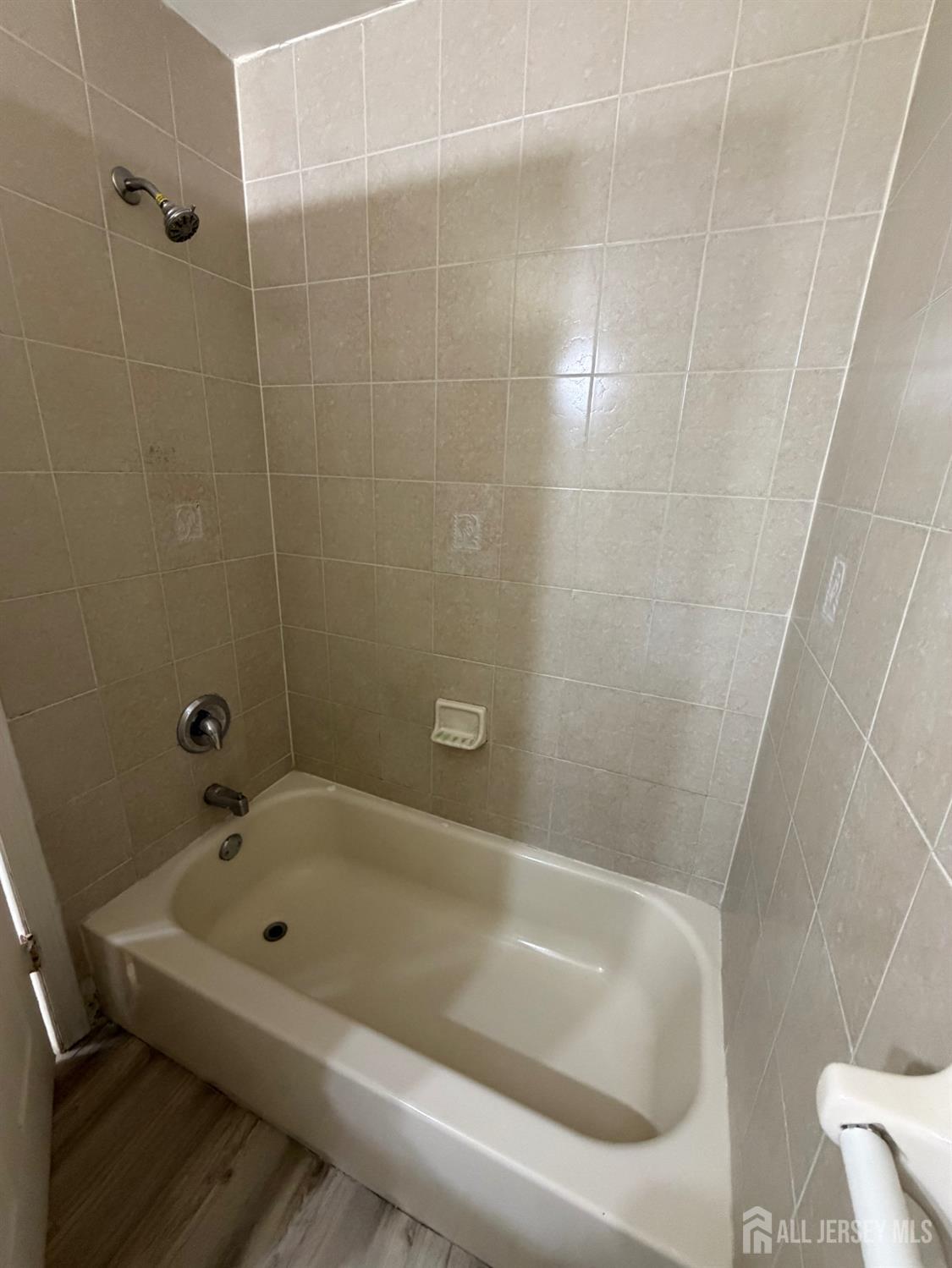 389 21st Street Irvington NJ 07111