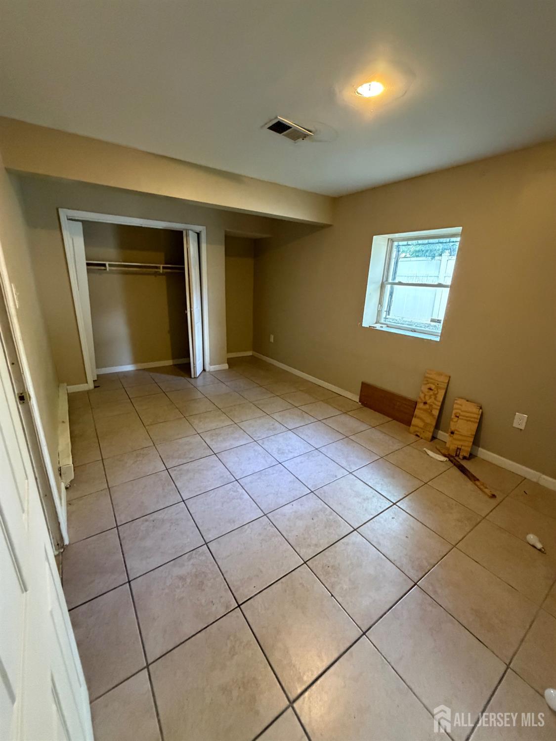 389 21st Street Irvington NJ 07111