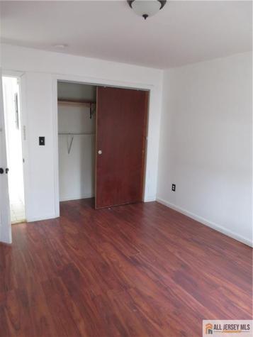 71 Erie Street Elizabeth NJ 07206