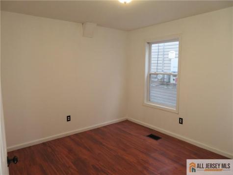 71 Erie Street Elizabeth NJ 07206