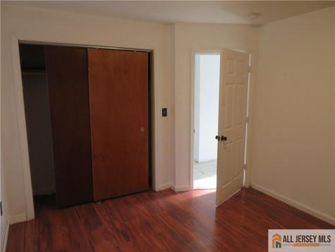 71 Erie Street Elizabeth NJ 07206