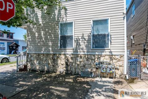 71 Erie Street Elizabeth NJ 07206