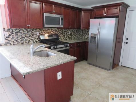 71 Erie Street Elizabeth NJ 07206
